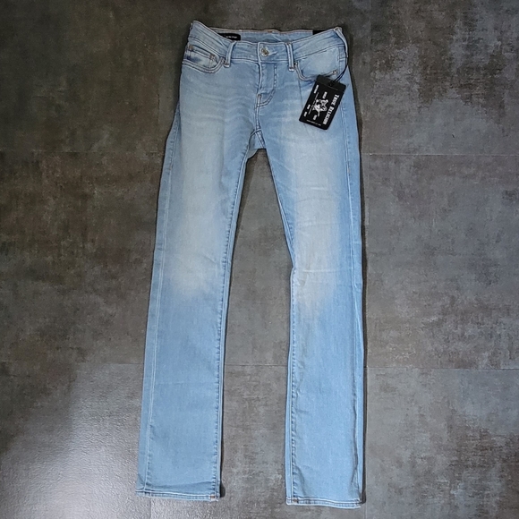 True Religion Women's Billie Mid Rise Straight Leg Jean, Light Wash, Size 24 - Picture 3 of 13